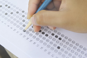 Монгол хэл, бичгийн шалгалтыг дөрөвдүгээр сарын 9, 10-нд авна